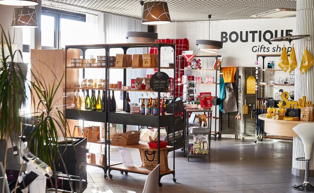 Magasin vetement hotsell clara cholet
