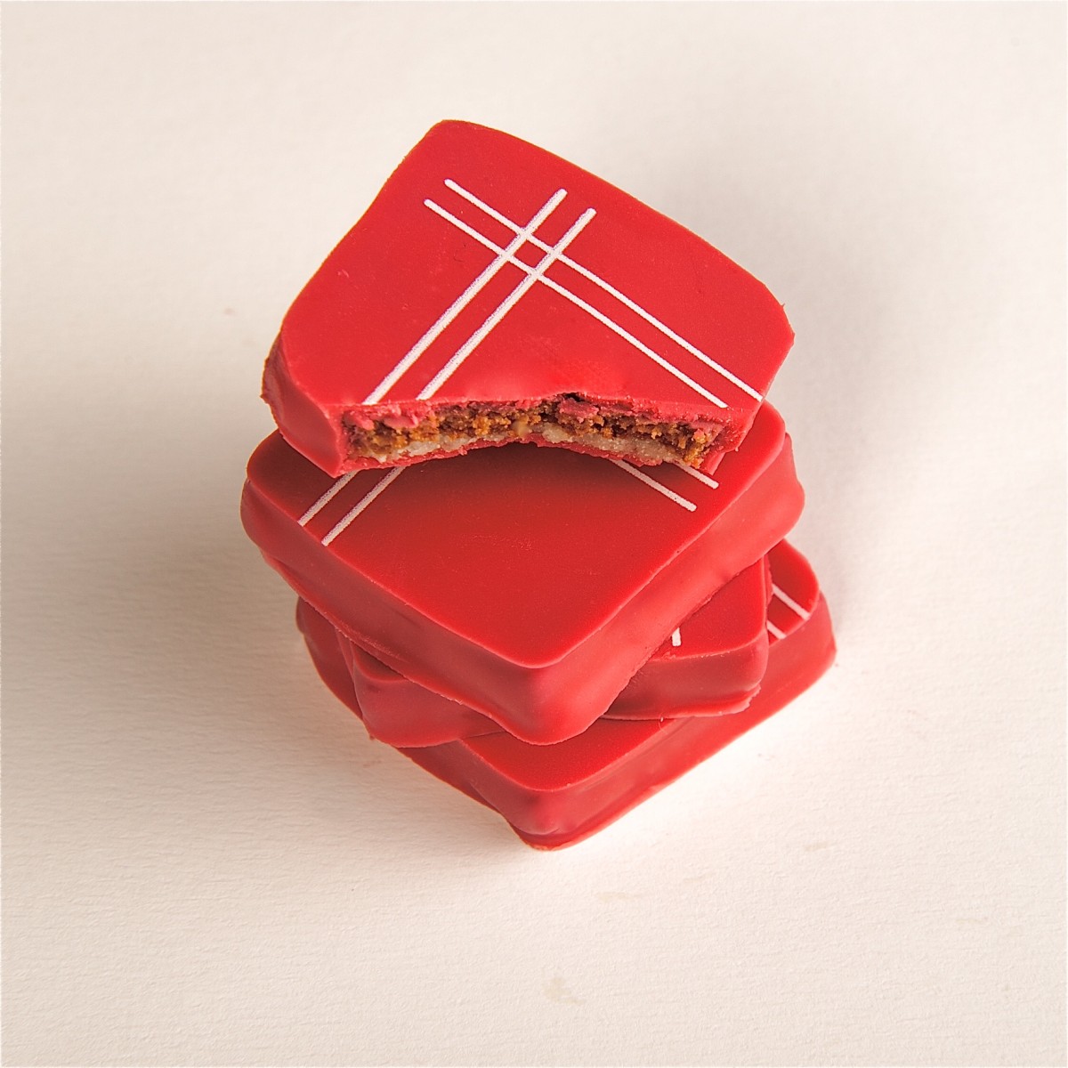 Cholet tourisme chocolat mouchoir rouge tradition pâte d'amande aromatisée à l'orange artisan passionné