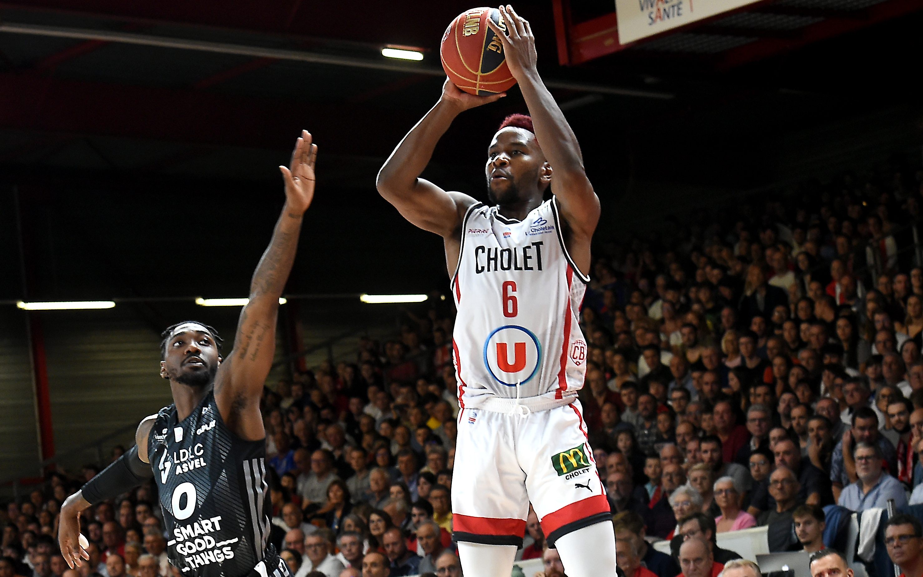 cholet-basket-cholet-2022-49-c-etienne-lizambard-2-2852916 - © Etienne Lizambard