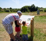 Cholet tourisme parc du menhir nature famille enfants