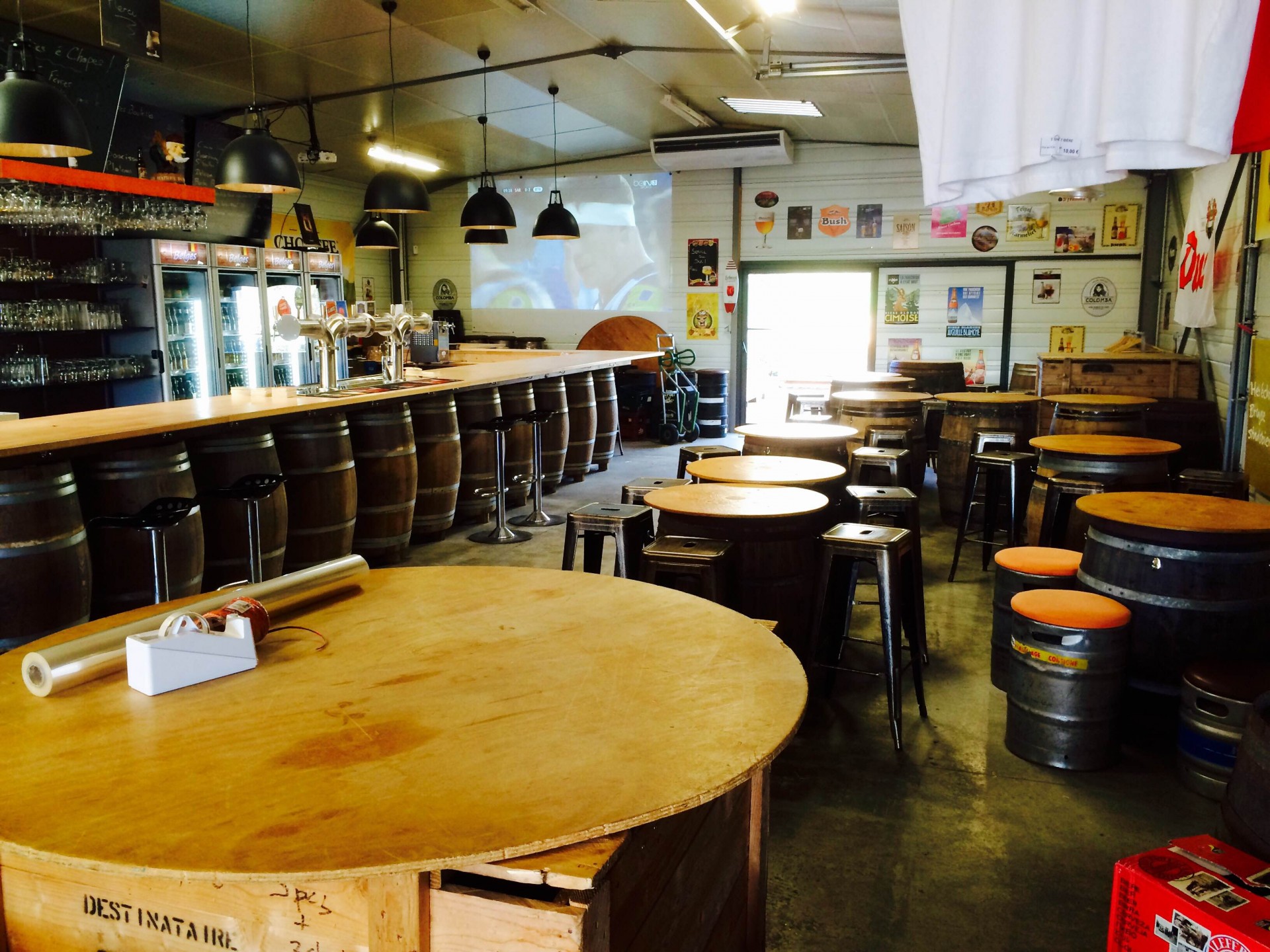 Bières é Chopes, Bars / pub, Cave à CHOLET