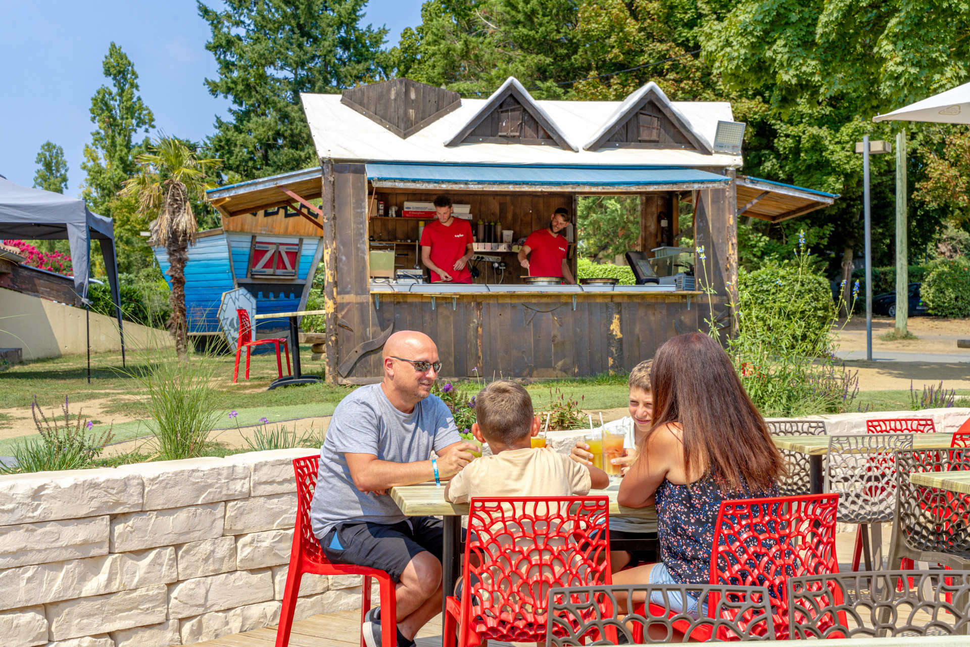 camping-cap-fun-lac-de-ribou-snack-laurent-remazeilles camping-cap-fun-lac-de-ribou-snack-laurent-remazeilles