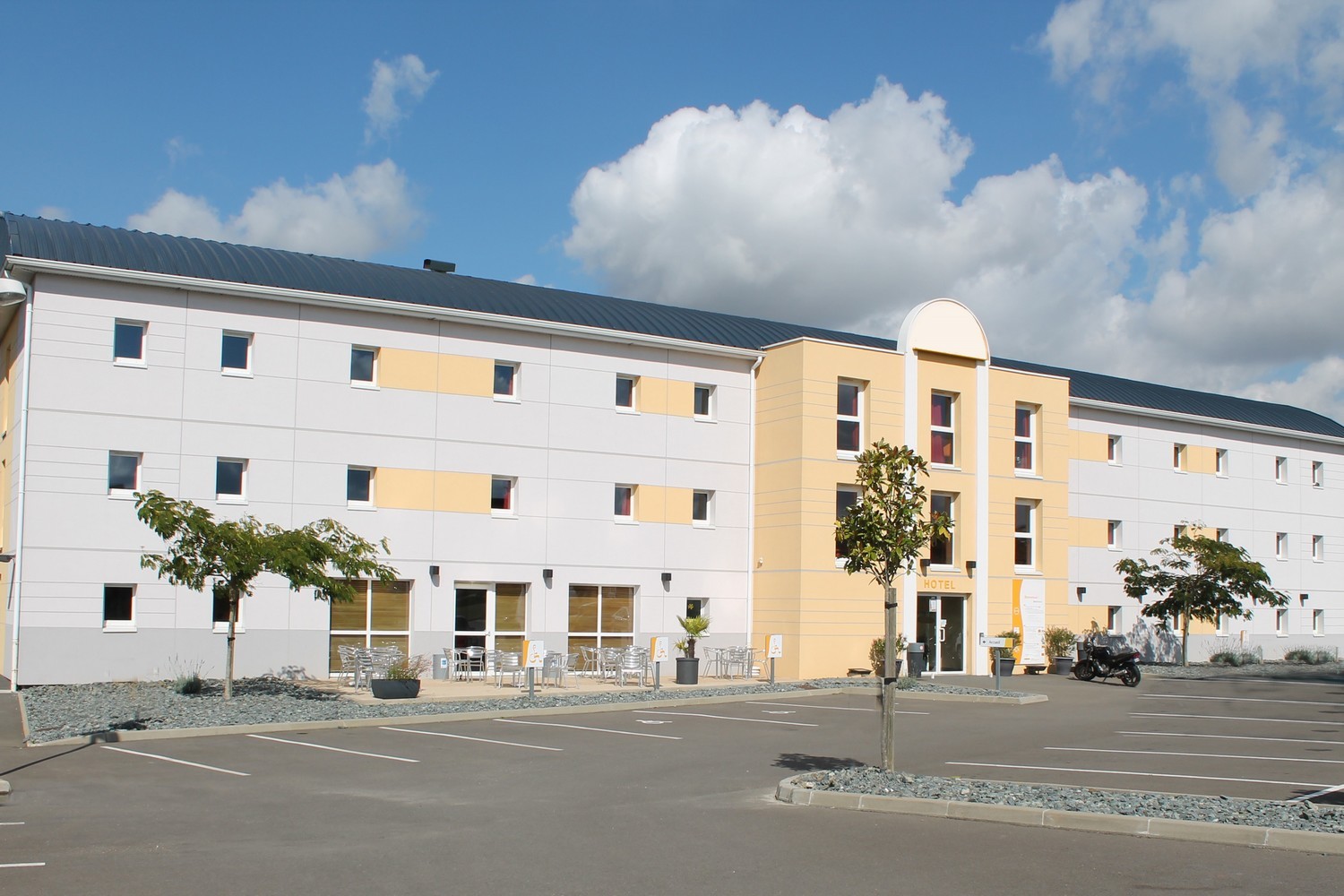 Hôtel Chambre Lit Cholet