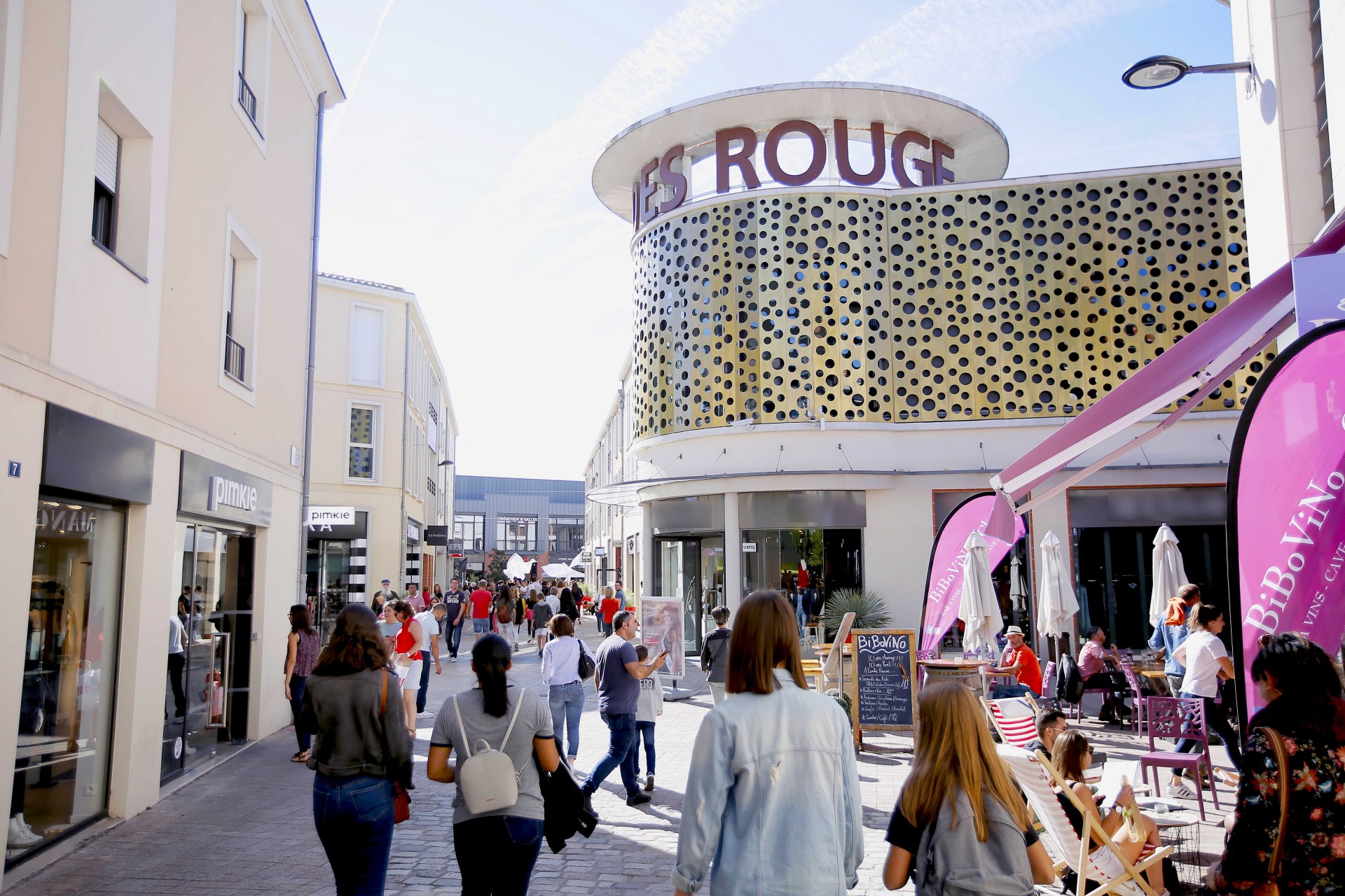 les-arcades-rouge-cholet-49