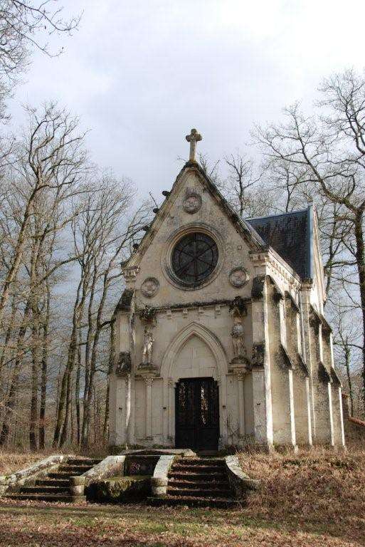 Cholet tourisme lieux de visite Massif Forestier nature randonnée Nuaillé Vezins Chanteloup les BoisChapelle cimetiere des Martyrs Yzernay