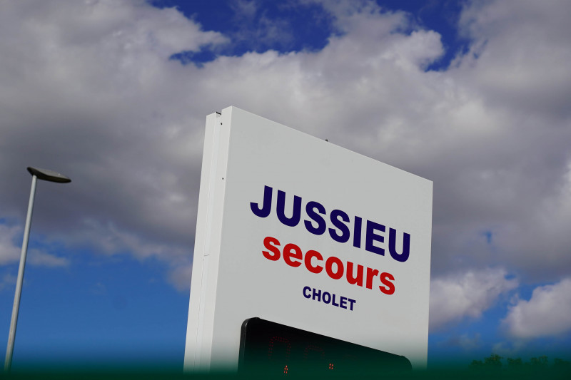 Ambulances choletaises - © Vincent JUTEAU cholet tourisme jussieu ambulances choletaises