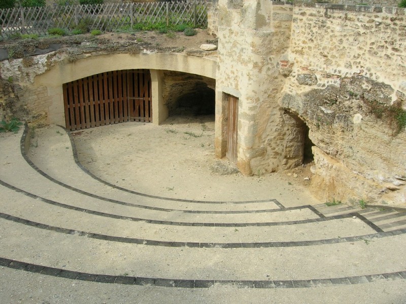 Cholet Tourisme Tigné Arènes Troglodyte Patrimoine Histoire