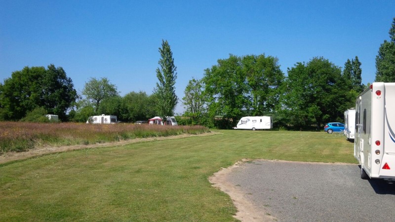 camping-le-serpolin-clere-sur-layon-49