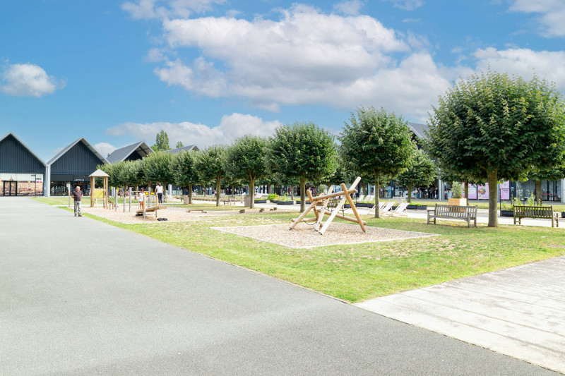 la Séguinière Outlet  - l'aire de jeux - © Advantail la Séguinière Outlet