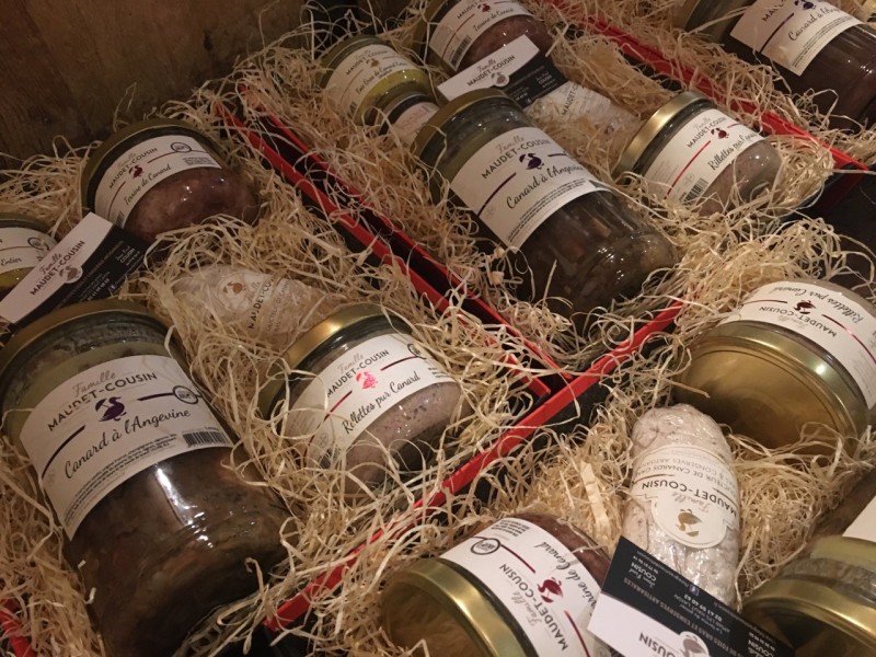 Maudet-Cousin à Nueil-sur-Layon - © Maudet-Cousin Maudet-Cousin Foie Gras Canard Produits locaux Nueil-sur-Layon