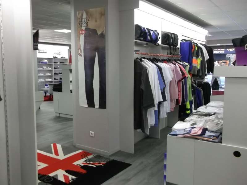 Cholet tourisme annuaire commerce vêtements sportswear professionnels Piton-Frantal