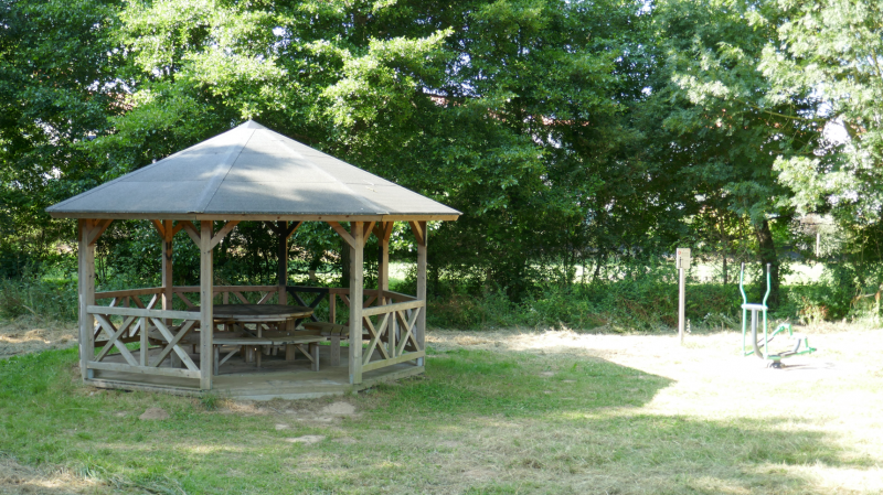 Promenons-nous à Toutlemonde - © Gérard Petit Promenons-nous à Toutlemonde