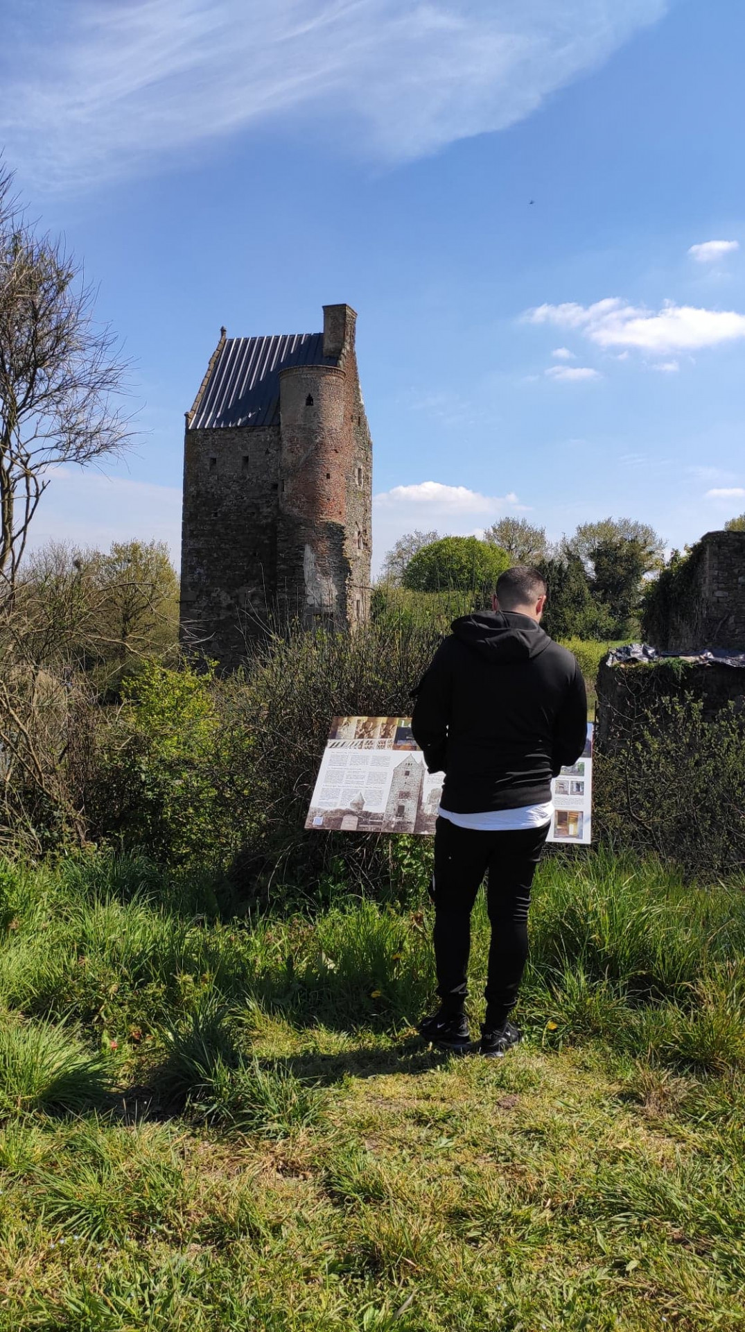 chateau-du-cazeau-le-may-sur-evre-49 - © Clémence Dubillot chateau-du-cazeau-le-may-sur-evre-49