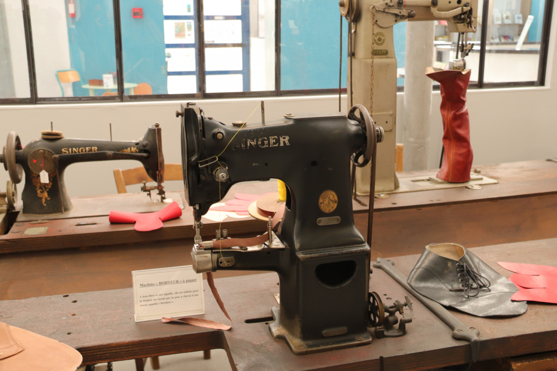 journees-europeennes-du-patrimoine-musee-des-metiers-de-la-chaussure-saint-andre-de-la-marche-49 - © Catherine Fonteneau journees-europeennes-du-patrimoine-musee-des-metiers-de-la-chaussure-saint-andre-de-la-marche-49