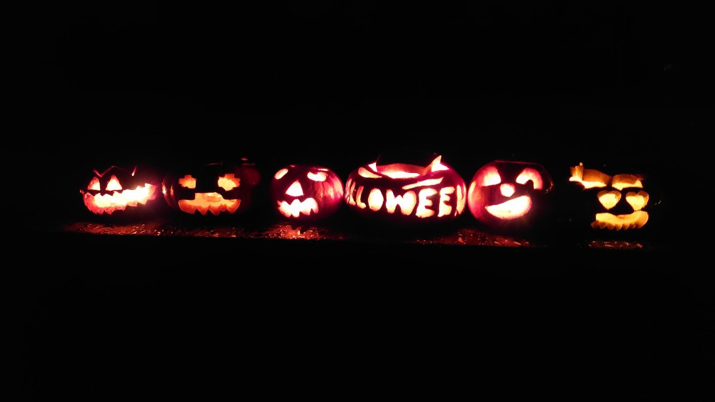Marché Nocturne Halloween Gourmand Repas Produits Locaux Artisanat Déguisement Costume