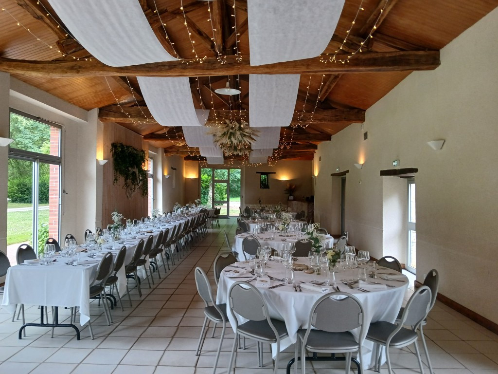 Salle Réception Hébergement Mariage Fête Noce Parc Tirpoil Montilliers