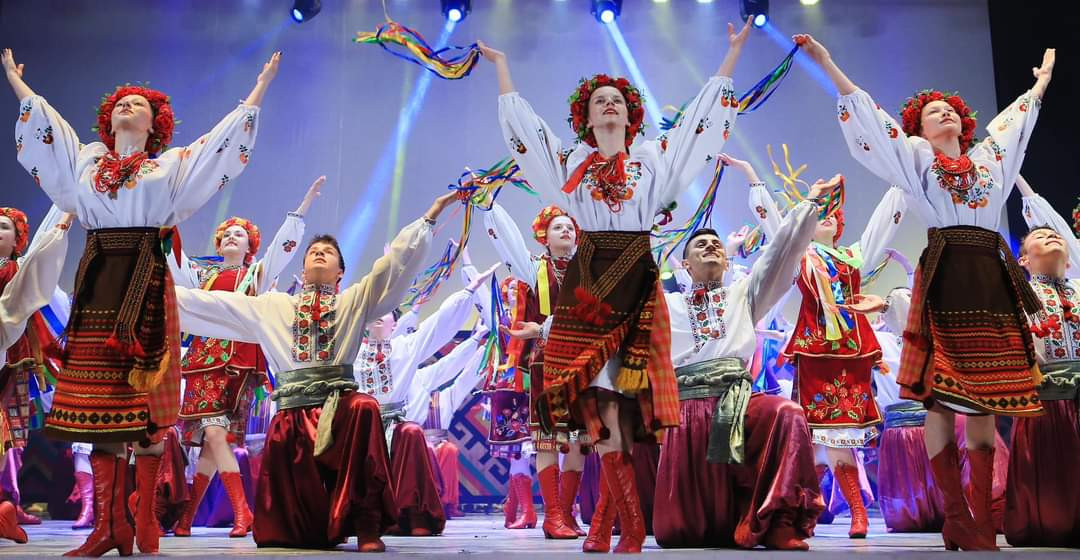 Spectacle Danse Choeurs Ukraine Cholet