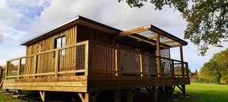 Chalet Insolite Bois Nature Ecolodge Camping Extérieur