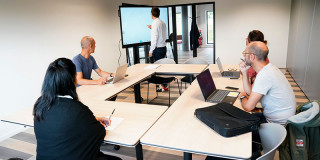 Salle de réunion - © David André filature numérique cholet coworking location salle réunion