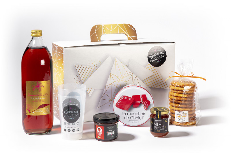 lanceur-coffrets-garnis-640554 lanceur-coffrets-garnis-640554