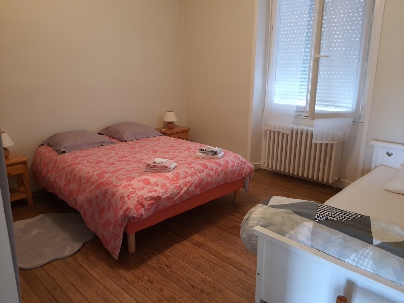 Meublé Ville Maison Jardin Cholet Chambre