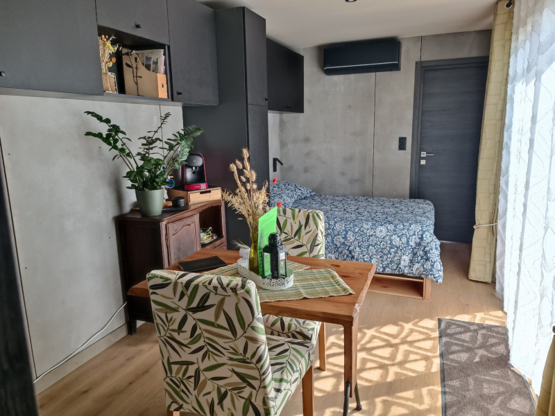 Tiny O Petit Jardin à Cholet - © SOULARD Gîte Meublé Tiny House Vacances Cholet