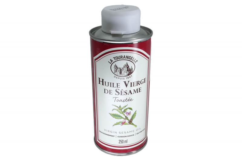 Trio Huiles Fruits Secs - Noix - Noisettes - Sésame - © Rosalie LESUR Trio Huiles Fruits Secs - Noix - Noisettes - Sésame